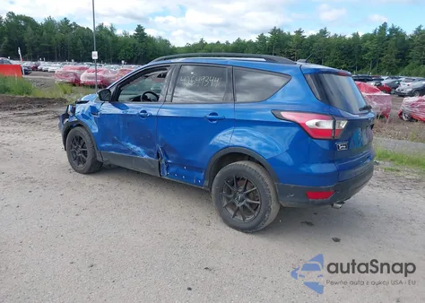 2017 Ford Escape Titanium из США, поврежденный, VIN 1FMCU9J95HUC70103